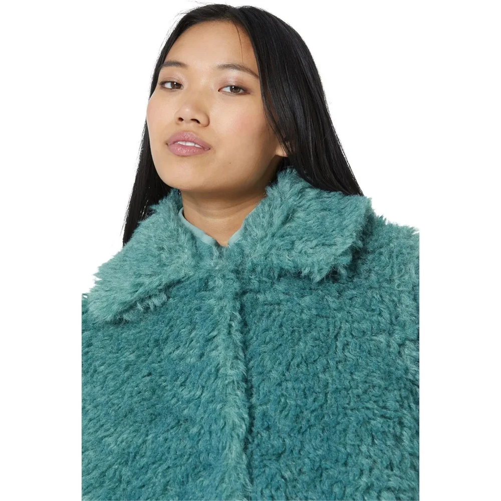 UGG Tammie Faux Fur vest - Picture 8 of 17
